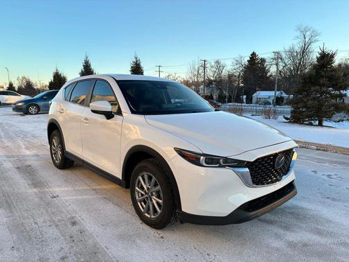 2023 Mazda CX-5 2.5 S Preferred Package