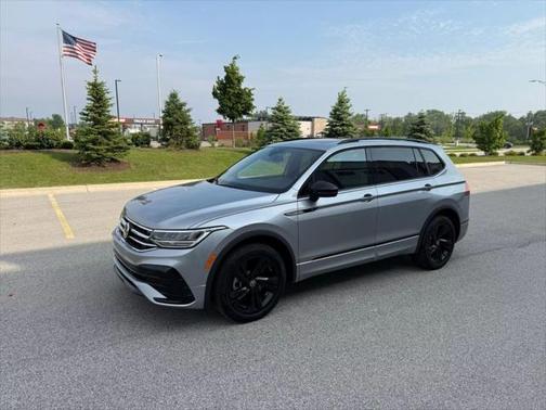 2024 Volkswagen Tiguan 2.0T SE R-Line Black 4MOTION