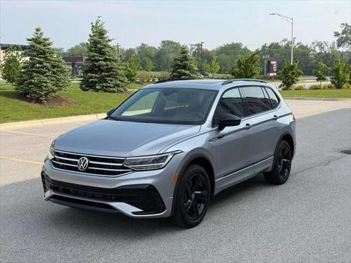 2024 Volkswagen Tiguan 2.0T SE R-Line Black 4MOTION