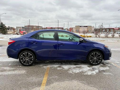 2016 Toyota Corolla S Plus