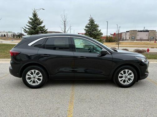 Agate Black Metallic 2023 Ford Escape Active