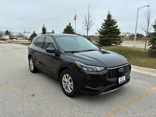 Agate Black Metallic 2023 Ford Escape Active