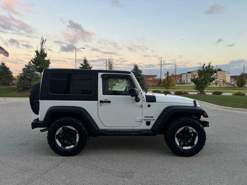 2015 Jeep Wrangler Sport