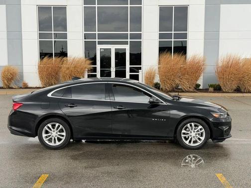 Mosaic Black Metallic 2016 Chevrolet Malibu 1LT
