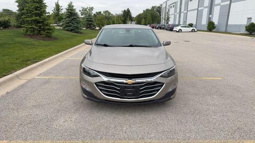 Mineral Gray Metallic 2022 Chevrolet Malibu FWD LT