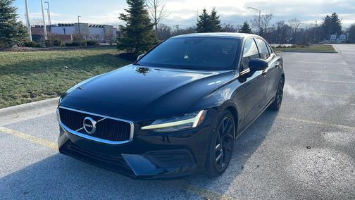 2019 Volvo S60 T6 Momentum
