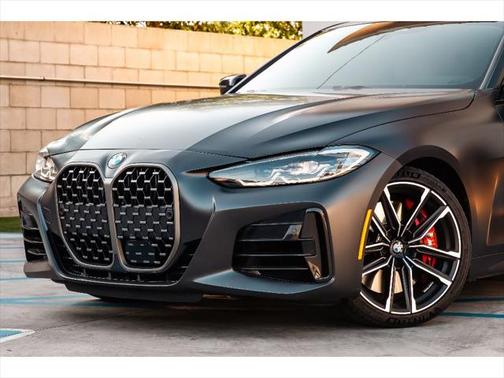 2022 BMW M440 i