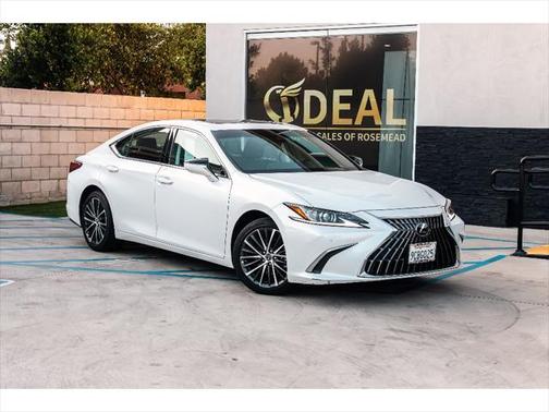 2022 Lexus ES 350 Base