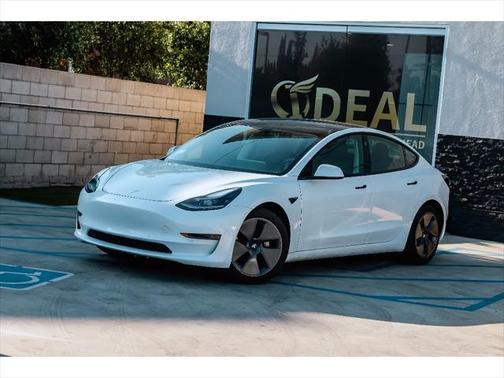 2020 Tesla Model 3 Standard Range Plus
