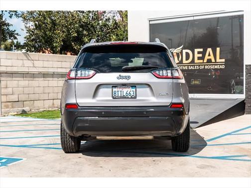 2020 Jeep Cherokee Latitude