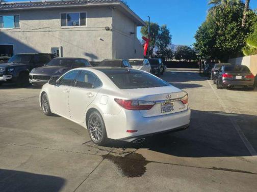 2018 Lexus ES 350 Base