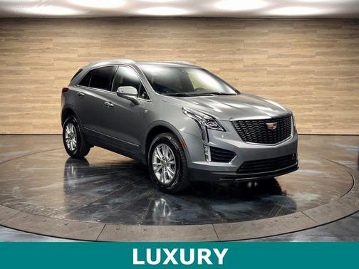 Argent Silver Metallic 2025 Cadillac XT5 Luxury
