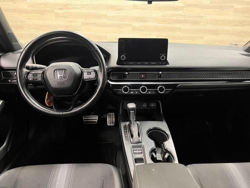 Platinum White Pearl 2024 Honda Civic Sport