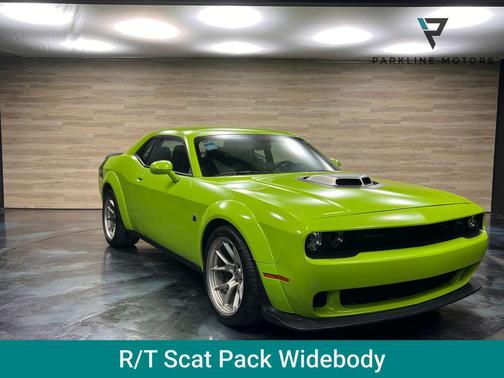 Sublime Metallic Clearcoat 2023 Dodge Challenger R/T Scat Pack Widebody