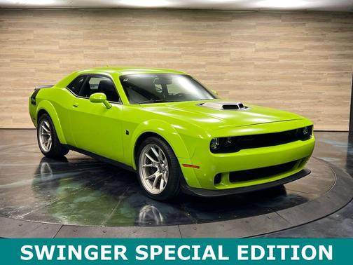 Sublime Metallic Clearcoat 2023 Dodge Challenger R/T Scat Pack Widebody