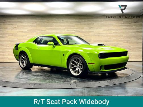 Sublime Metallic Clearcoat 2023 Dodge Challenger R/T Scat Pack Widebody
