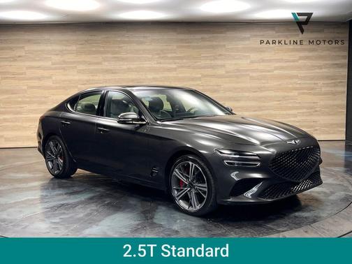 Makalu Gray 2024 Genesis G70 2.5T RWD