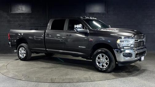 2023 RAM 3500 Laramie Crew Cab 4x4 8' Box