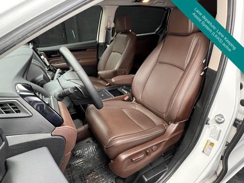 Platinum White Pearl 2025 Honda Odyssey Touring