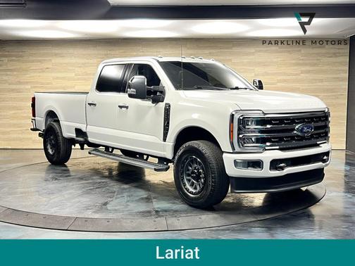 Star White Metallic Tri-Coat 2024 Ford F-250 Lariat