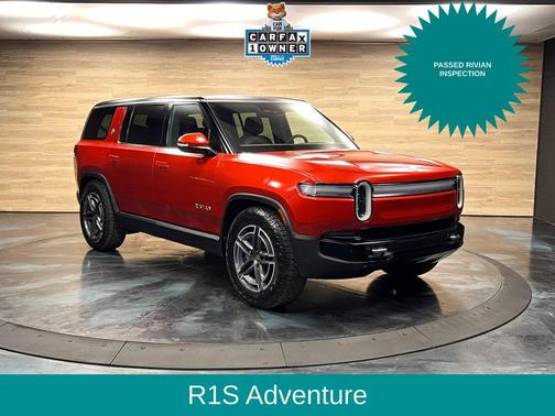 Red Canyon 2025 Rivian R1S Adventure Dual Motor Standard Pack