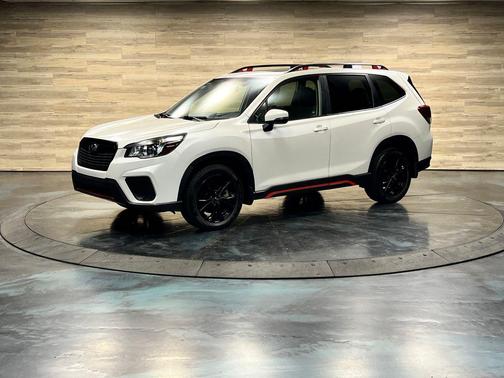 Crystal White Pearl 2020 Subaru Forester Sport