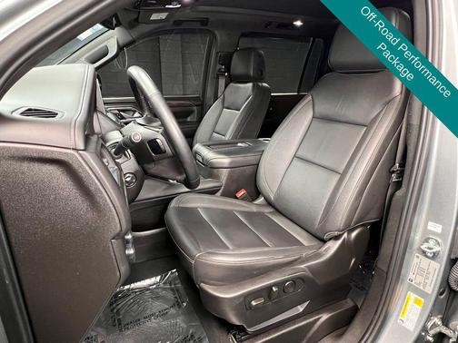 Sterling Gray Metallic 2024 Chevrolet Suburban 4WD Z71