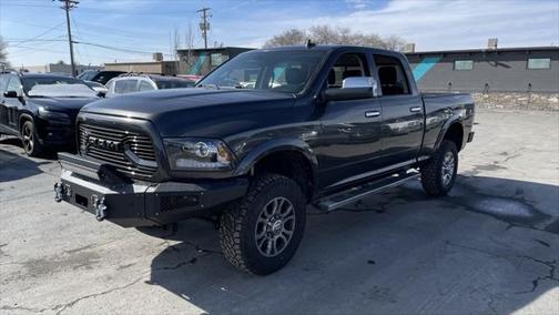 2018 RAM 2500 Laramie Crew Cab 4x4 6'4' Box