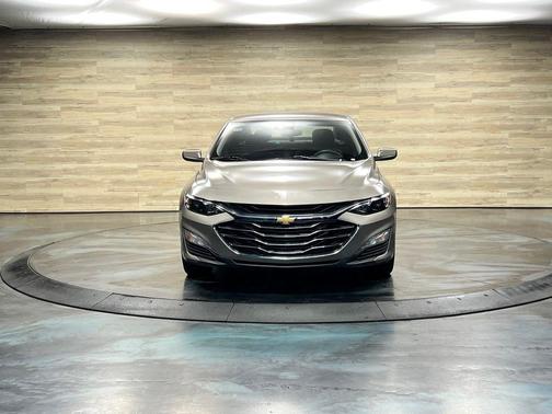 Mineral Gray Metallic 2025 Chevrolet Malibu FWD 1LT