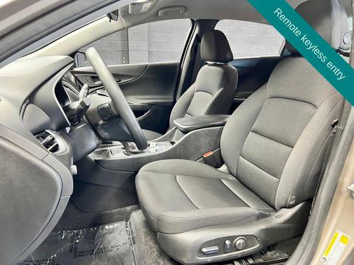 Mineral Gray Metallic 2025 Chevrolet Malibu FWD 1LT