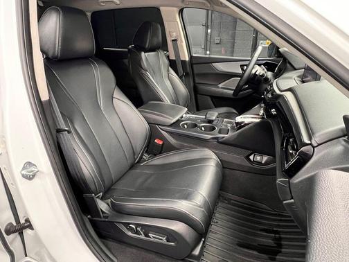 Platinum White Pearl 2024 Acura MDX Technology Package