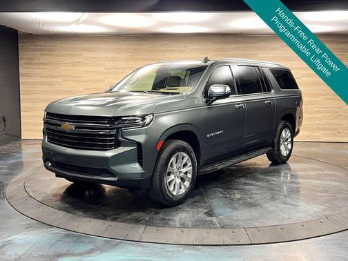 Silver Sage Metallic 2024 Chevrolet Suburban Premier
