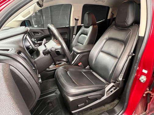 Red Quartz Tintcoat 2018 GMC Canyon SLT