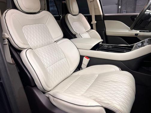 Flight Blue Clearcoat 2020 Lincoln Aviator Black Label AWD