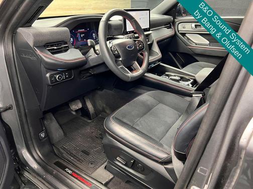 Carbonized Gray Metallic 2025 Ford Explorer ST