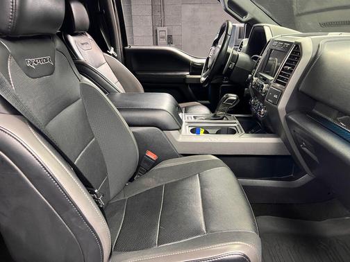 Agate Black Metallic 2020 Ford F-150 Raptor