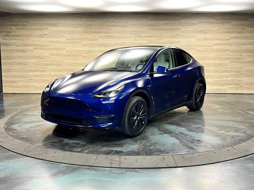 Deep Blue Metallic 2025 Tesla Model Y Long Range Dual Motor All-Wheel Drive