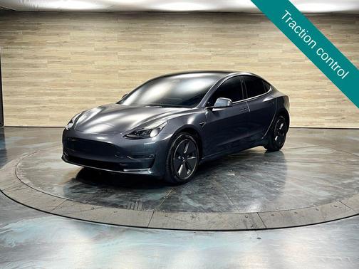 Gray 2023 Tesla Model 3 Standard Range