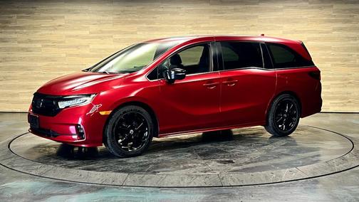 Radiant Red Metallic II 2024 Honda Odyssey Sport