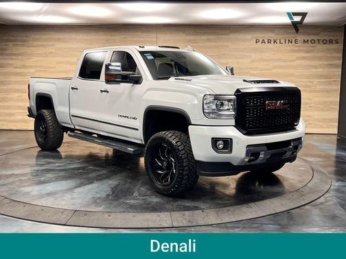 White Frost Tricoat 2018 GMC Sierra 3500 Denali