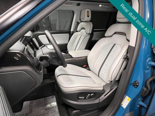 Rivian Blue 2025 Rivian R1S Adventure Dual Motor Max Pack