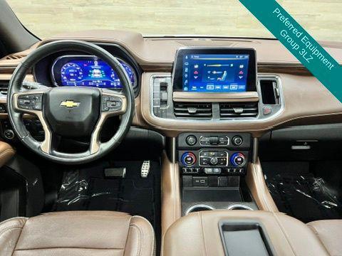 Iridescent Pearl Tricoat 2023 Chevrolet Suburban 4WD High Country