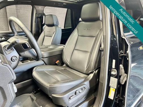 Onyx Black 2023 GMC Yukon Denali