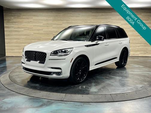Pristine White Metallic Tri-Coat 2023 Lincoln Aviator Black Label AWD