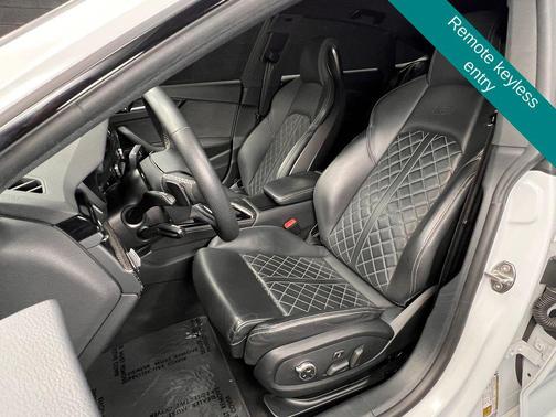Glacier White Metallic 2024 Audi S5 Premium Plus TFSI quattro Tiptronic