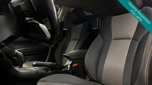 Crystal White Pearl 2019 Subaru Crosstrek 2.0i Premium