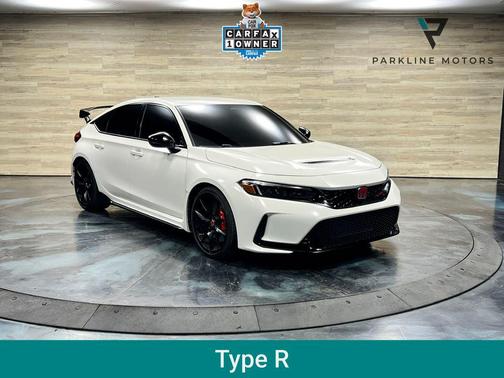Championship White 2025 Honda Civic Type R Type R