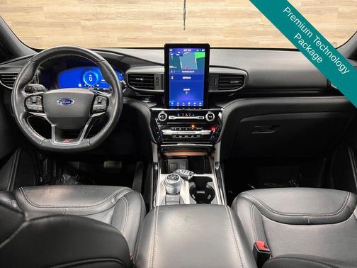 Agate Black Metallic 2022 Ford Explorer ST