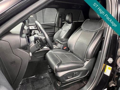 Agate Black Metallic 2022 Ford Explorer ST