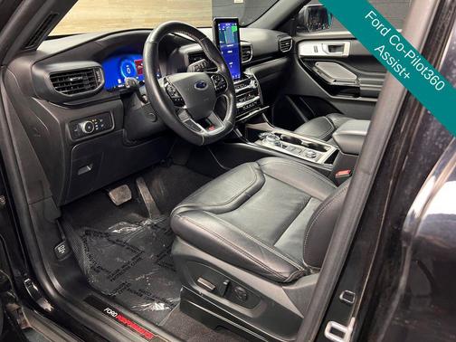 Agate Black Metallic 2022 Ford Explorer ST